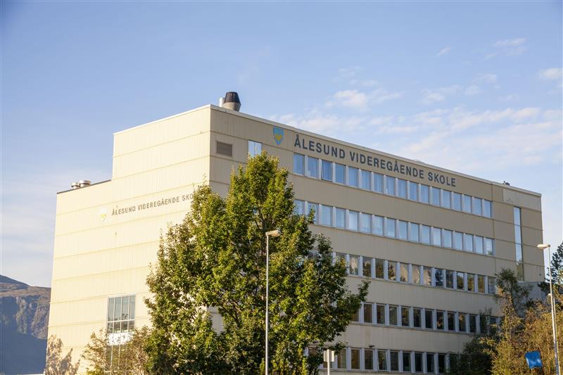 Bilde av skolebygg